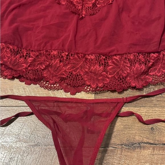 Oh La La Cheri Red Lace Lingerie Set NWOT - Picture 2 of 7